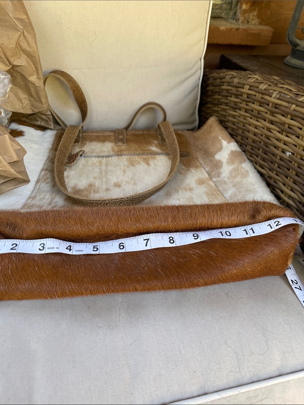 Cowhide tote bag - Picture 5 of 10